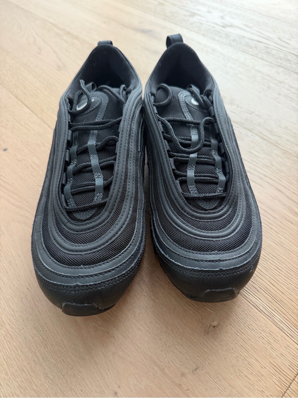 Nike Men's Black Slip-On Style Athletic Sneakers
